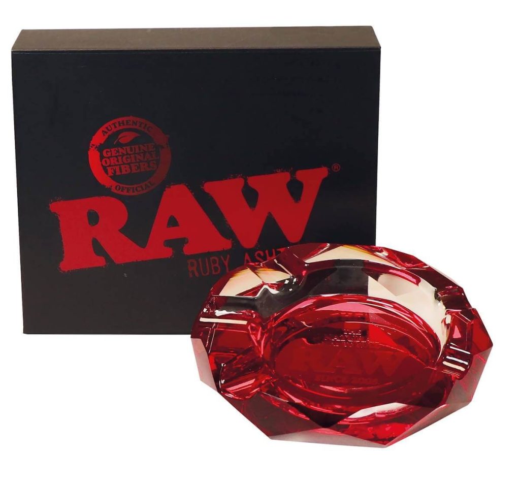 raw cenicero ruby red cristal